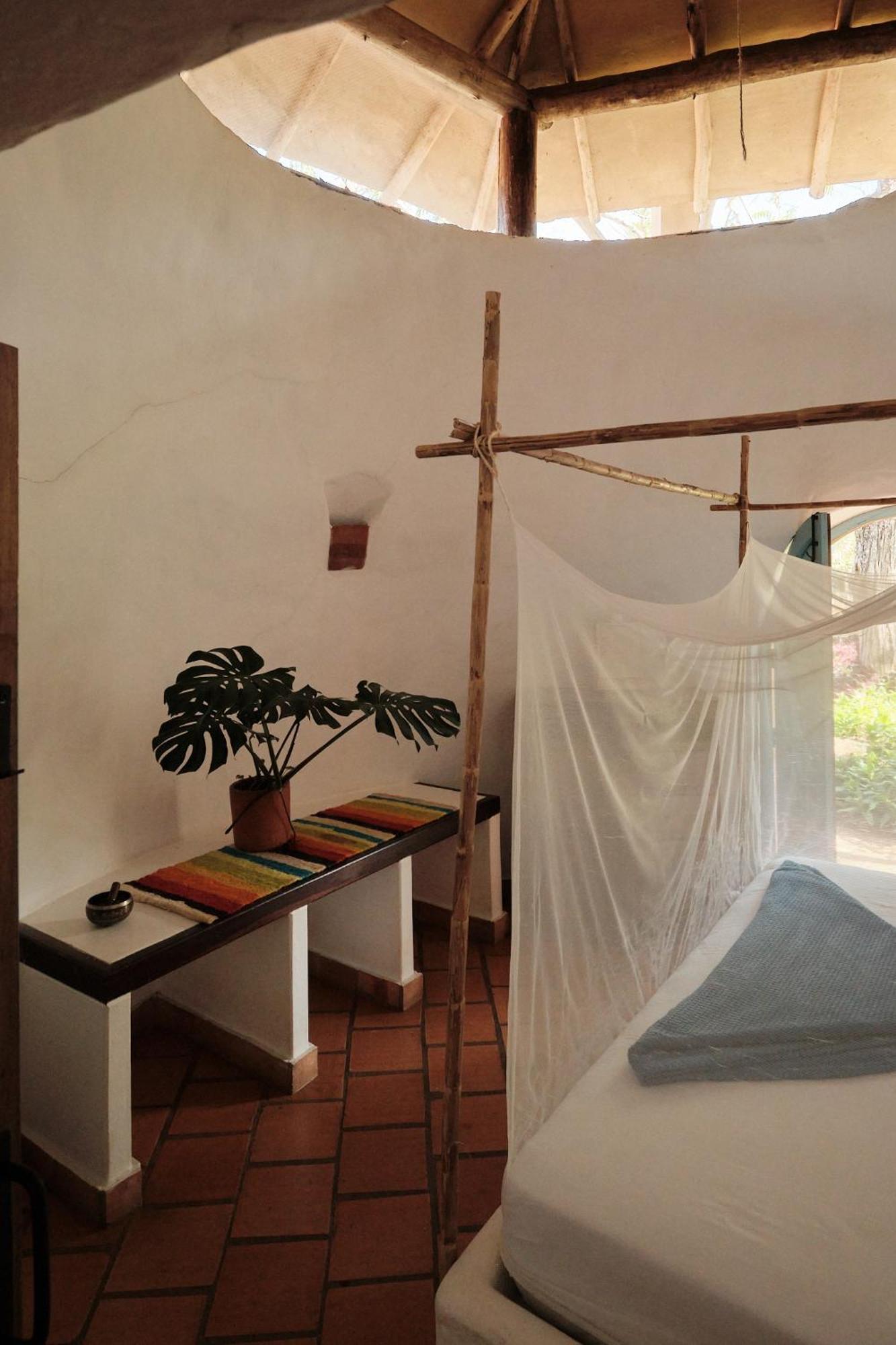 Nomad Hostal - Баричара Екстериор снимка